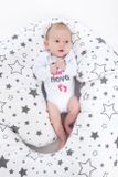 Obliečka na dojčiaci vankúš v tvare C New Baby Hviezdy sivé biela 