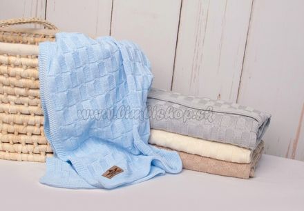 Luxusná bavlnená pletená deka, dečka CUBE, 80 x 100 cm - sv. modrá