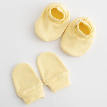 Dojčenský bavlnený set-capačky a rukavičky New Baby žltá 0-6m Žltá 0-6 m